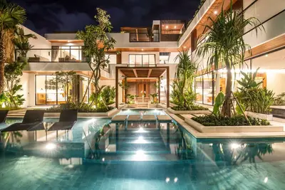 Image de Luxury 5br Villa, 200m to Brawah's Beach Bliss