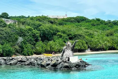Image de Sun Sand Beach Apt w A/C parking