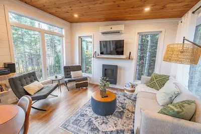 Image de Chalet OLi - Nature, plein air et détente - Au pied du Mont Adstock