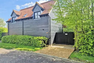 Delightful recently completed Annexe close to Cambridge.