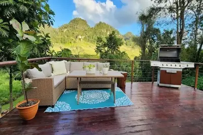 Image de Outdoor Cinema, Tank Tubs & River Access