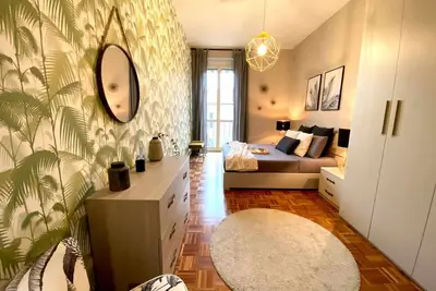 Image de Urban Jungle apt - Self Check-in, Metro, Train