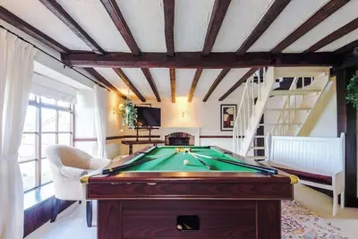 Image de Spacious 5br Home w/Game Room