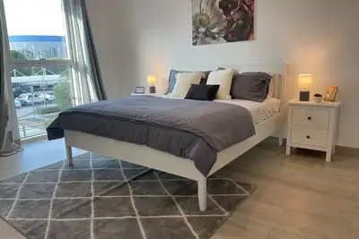 Image de A Place To Stay \n1BR apartment \nWater’s edge/ Yas island