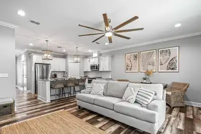 Image de New Florida Resort Townhome Near Beach