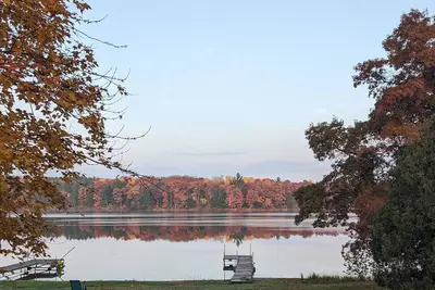 Image de Waterfront Cabin, Siren, Clear Lake, Huge rec room, Additional unit downstairs