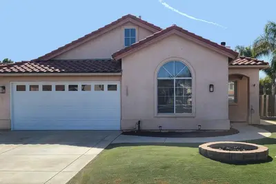 Image de Quiet home on the golf course, 5min walk to the Club House, 5 min drive to Tachi