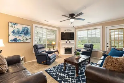 Image de Little House on the 12th Hole - Luxury Golf Condo