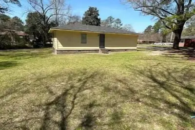 Image de Harvey’s Home