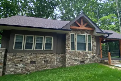 Image de Merlot-Newly Constructed 2 bedroom Cottages at Jones von Drehle