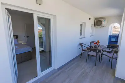 Image de Confortable appartement pour 4 personnes avec Wifi, climatisation, Tv et terrasse