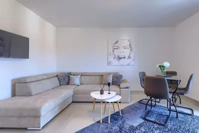 Image de Joli appartement pour 4 personnes avec climatisation, Wifi, Tv et terrasse