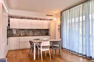 Image de Large, bright and modern flat with an incredible view on lake Garda in Malcesine