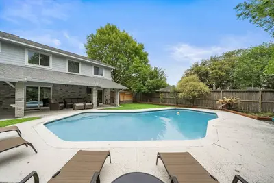 Image de Houston Pool Retreat | WiFi Yard Bbq Games TVs