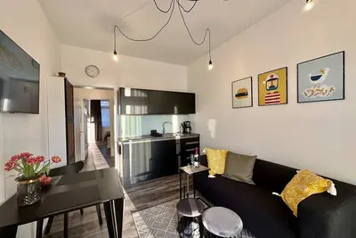 Image de Stilvolle Kleine Ferienwohnung an der Ostsee - Ideale Rückzugsort für Paare und