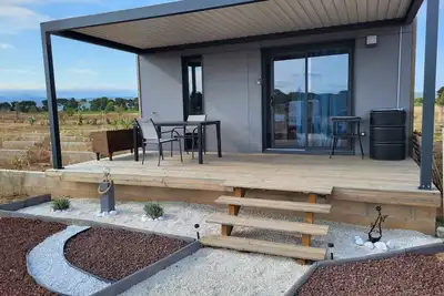 Image de Charmant Chalet 2 Chambres avec Terrasse à 100m du Lac de Jouarres, Piscine Chauffée, Climatisation