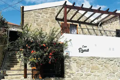 Image de Casa RomĂŁ - Moradia em Pedra com Vista Para Parque Natural da Serra da Estrela