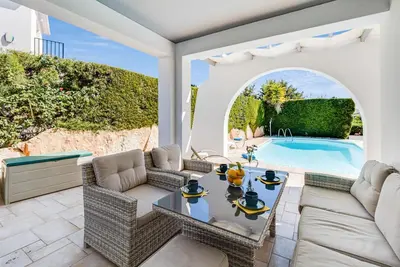 Image de Corallia Beach Villa by Ezoria Villas