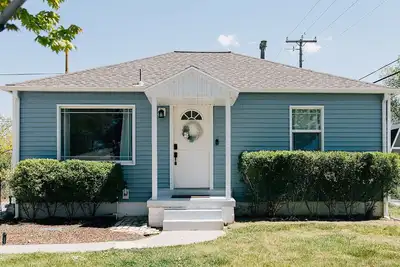 Image de Family Home Near Trails, Byu/Uvu/Fenced Yard
