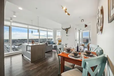 Image de Stunning Stampede Oasis.