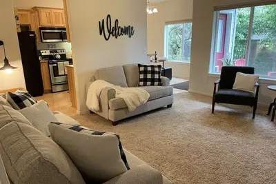 Image de Pacific University Stay, very close to the University and downtown Forest Grove
