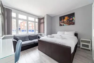 Image de Beautiful 4 Bedrooms House