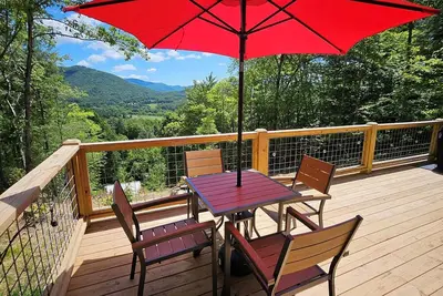 Image de Tiny House with Big Views