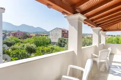 Appartement 'Olivea Apt 4' avec vue sur la mer, Wi-Fi et climatisation
