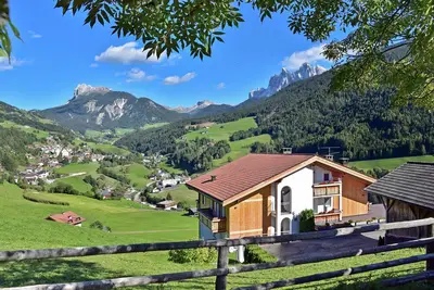 Image de Appartement 'Jaiterhof Furchetta' avec vue sur la montagne, jardin partagé et Wi-Fi