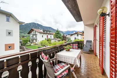 Image de Appartement 'Wohnung Vigiljoch Haus Pfattner' avec vue sur les montagnes et balcon