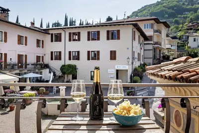 Image de Studio 'Casa Ciarii 2' avec vue sur les montagnes, terrasse privée et Wi-Fi
