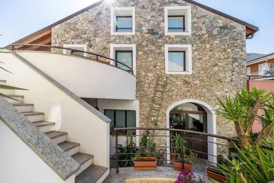 Image de Studio 'Melograno Agriturismo La Ferla' avec Wi-Fi et climatisation