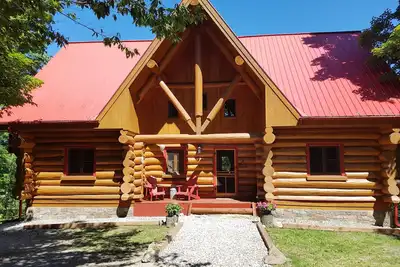 Image de Large log home in private bay on Rideau Lakes near Kingston+1000 Islands
