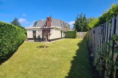 Schoneveld 90 of type zeester located at the Schoneveld holiday park  is an attractive and comfortable 2 semi-detached House that many privacy and features a spacious terrace and garden completely surrounded with conifers and shrubs.