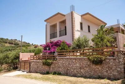 Image de Peroulakis Traditional House