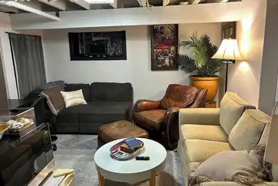 Image de Pet Friendly-Cozy 1-bedroom apartment just 6 minutes drive to Morton Arboretum