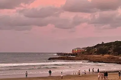 Image de Beach house 2 min walk to main beach