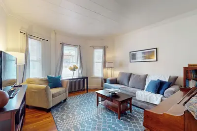 Image de Huge 2 bed, 2 baths, Harvard, Porter Davis Sq
