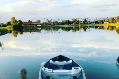 Image de Gorgeous 1500sqft 3 bedrooms by the golf course and lake.