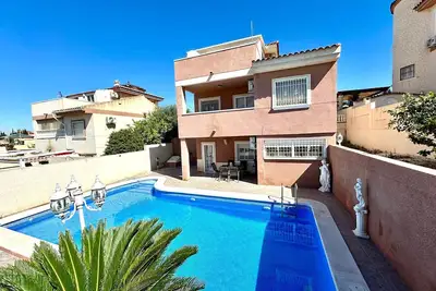 Image de Casa Independiente con Piscina Privada, Wifi y Aire Acondicionado