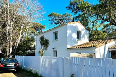 Image de Maison de Vacances à La Tranche-sur-Mer, Proche Plage et Commerces, 3 Chambres, Terrasse et Jardin