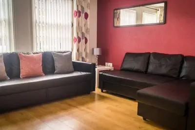 Image de Racecourse Gathering 5 Bed/Sleeps 12/City Centre