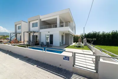Image de Thalassa Residential Complex-Three-Bedroom Duplex with Private Pool