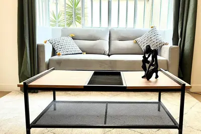 Image de splendide 2 pièces 2 à 4 personnes \"village Pernety\" 14ème Arrdt