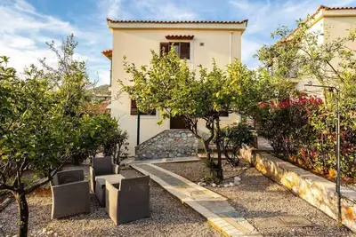 Image de Stoupa Tranquil Hideaway - Spitiko Garden Retreat
