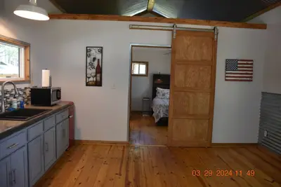 Image de Cozy Canton Cottage-3 Bedroom/2 Bath-sleeps 8. 8 mi from 1st Monday Trade Days