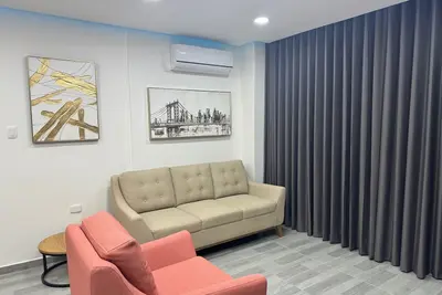 Image de Spectacular 2 Bed Room Luxury Oceanview Apartment!