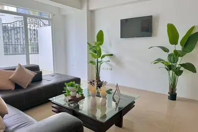 Image de Niza 2 · Fantastic 2 Bedroom, oceanview, pet friendly