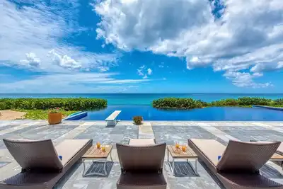 Image de Beautiful Caribbean Beach Estate on Baie Longue with chef services