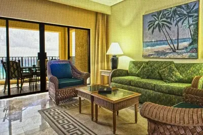 Image de Beachfront 2 Br Master Suite Royal Sands Resort. May 11-May 18, 2024.